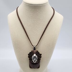 Elegant vintage Sonja Lea Eccles Silver and Brown Spoon Pendant Necklace